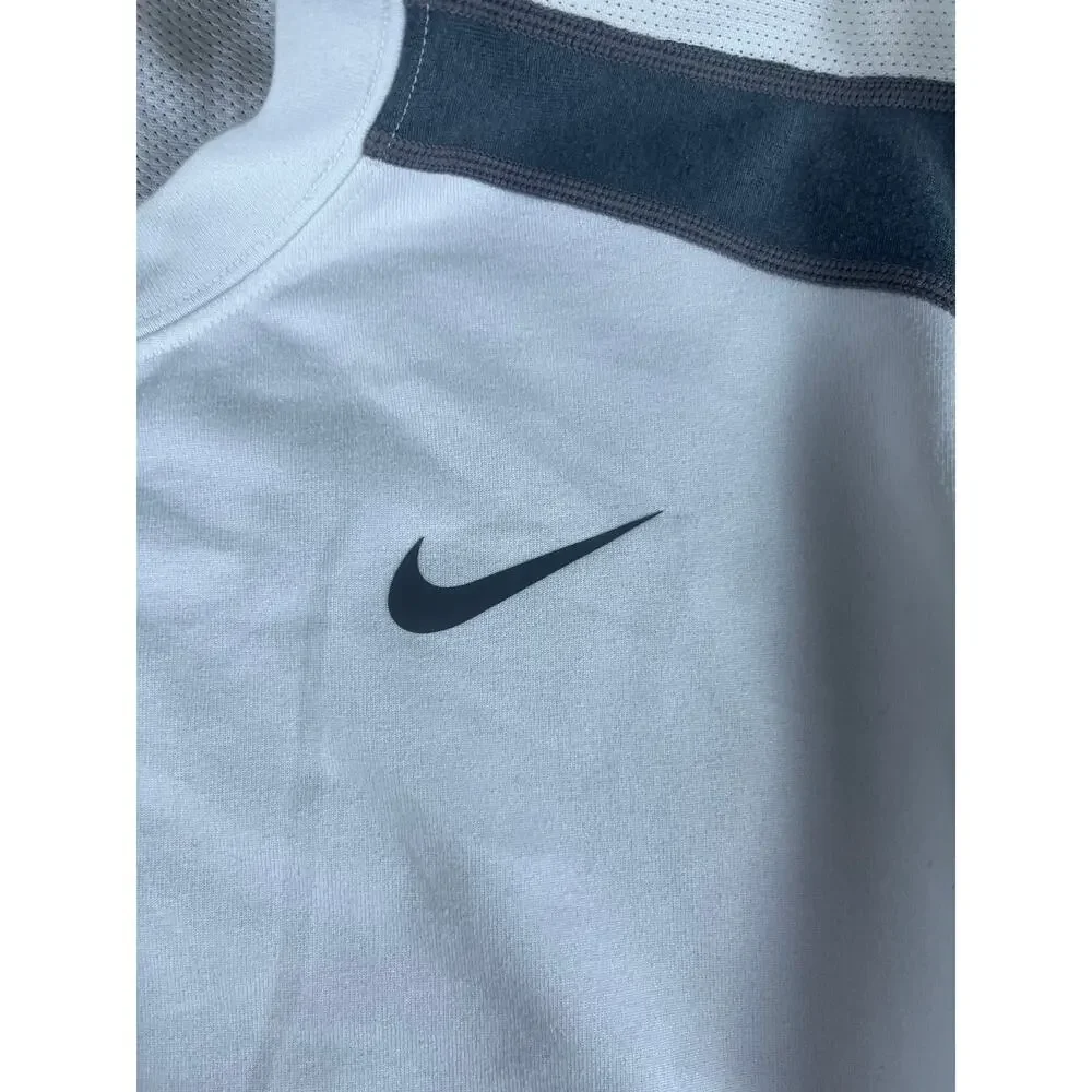 Nike Dri-FIT Top Mens XL White Long Sleeve Mesh Detail Performance Athletic Gym